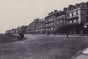 Clarence Parade, Southsea (s/hvitt bilde) av English Photographer