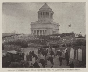 Innvielse av minnesmerket til General Grant i New York, det 7. regimentet passerte monumentet av English Photographer