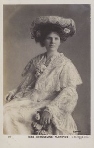 Evangeline Florence , amerikanskfødt britisk sopran av English Photographer