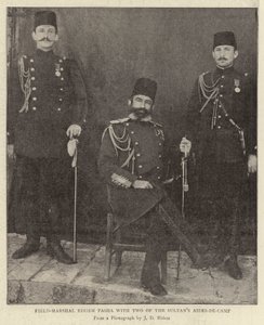 Feltmarskalk Edhem Pasha med to av sultanene Aides-de-Camp av English Photographer