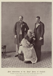 Fire generasjoner av kongehuset i England, dronningen, prinsen av Wales, hertugen av York og prins Edward Albert av York