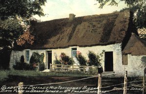 Gladstone hytte, Mid Tofrcombs Biggar, fødestedet til bestefaren til William Ewart Gladstone (bilde) av English Photographer