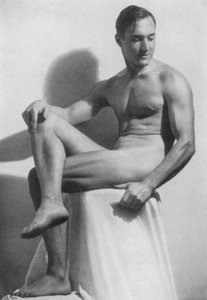 Illustrasjon for The Male Body (s/hvitt foto) av English Photographer