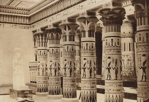 Interiør i det egyptiske museet med Philae Portico av English Photographer