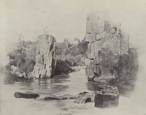 Jobs Pillar, Corra Lynn, nær Launceston av English Photographer