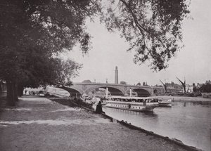 King Edward VII Bridge, Kew av English Photographer