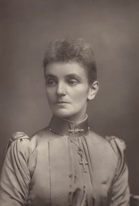 Lady Young av English Photographer
