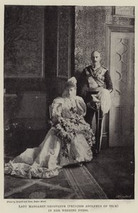 Lady Margaret Grosvenor (prinsesse Adolphus av Teck) i brudekjolen av English Photographer