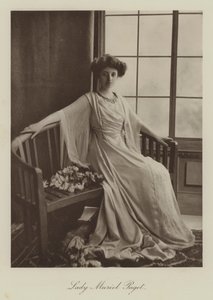 Lady Muriel Paget (s/h-bilde) av English Photographer