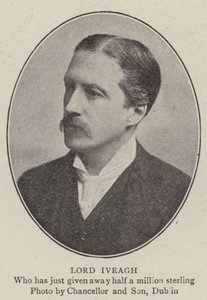 Lord Iveagh av English Photographer