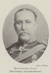 Generalmajor Laye, ny visegeneraladjutant av English Photographer