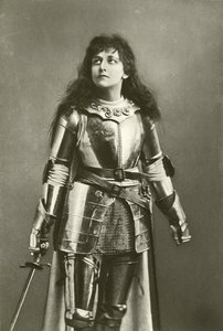 Frøken Mary Kingsley som Joan of Arc (gravyr) av English Photographer