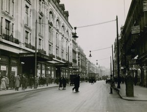 New Oxford Street, London av English Photographer