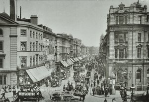 New Oxford Street: ser østover fra Saint Giles Circus, 1895 av English Photographer