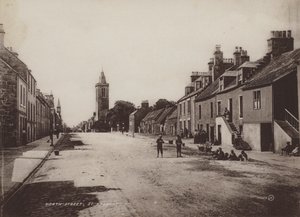 North Street, St. Andrews av English Photographer