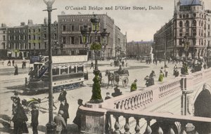 OConnell Bridge, DOlier Street, Dublin, Irland (s/hvitt-bilde) av English Photographer