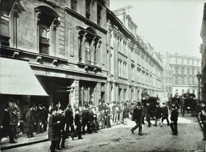 Old Broad Street, inngang til børsen, City of London, 1890 av English Photographer