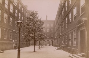Postkort med pumpebane i Middle Temple av English Photographer