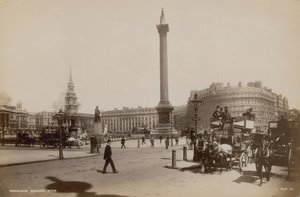 Postkort med et bilde av Trafalgar Square av English Photographer