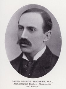 Prominent Men of London: David George Hogarth (s/hv-bilde) av English Photographer