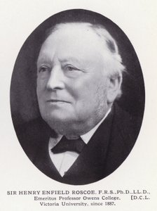 Prominente menn fra London: Sir Henry Enfield Roscoe (s/hv-bilde) av English Photographer