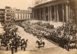 Dronning Victoria, Diamond Jubilee prosesjon når St Pauls, 1897 av English Photographer