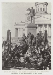 Russland og Finland, statuen av Alexander II ved Helsingfors, dekorert på årsdagen for hans død av English Photographer