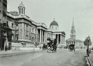Saint Martin in the Fields og The National Gallery, Trafalgar Square, Westminster LB: nordsiden med utsikt mot øst, 1896 av English Photographer