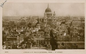 St Pauls Cathedral, London, fra Fleet Street av English Photographer