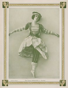 Tamara Karsavina, russisk prima ballerina, i en Ballets Russes-produksjon av Igor Stravinskys ballett Petrushka (s/hv-bilde) av English Photographer