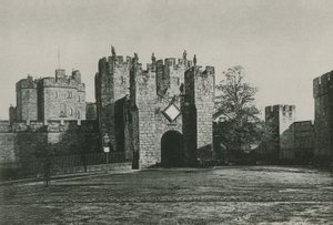 The Barbican, Alnwick Castle av English Photographer