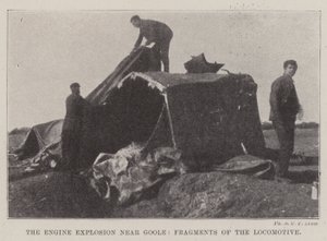 Motoreksplosjonen nær Goole, Fragments of the Locomotive av English Photographer