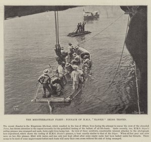 Middelhavsflåten, Pinnace fra HMS Hawke blir testet av English Photographer