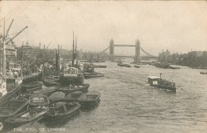 The Pool of London av English Photographer