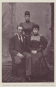 Prinsessen av Wales med prins Charles av Danmark og prinsesse Maud av Wales av English Photographer