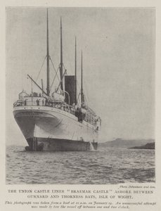 Union Castle Liner Braemar Castle i land mellom Gurnard og Thorness Bays, Isle of Wight av English Photographer