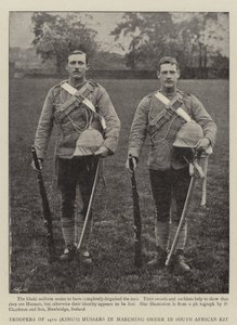 Troopers of 14th (Kings) Hussars in Marching Order in South African Kit av English Photographer