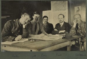 Tucker, Golt, Paris, Bull, Atkins, ca. 1916 av English Photographer