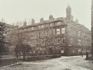 Utsikt over Clifford Inn, City of London, 1885 av English Photographer