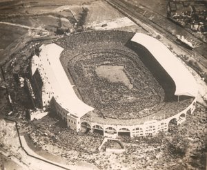 West Ham United vs. Bolton Wanderers, den første fotballkampen som ble spilt på det nye Wembley Stadium, 1923 av English Photographer