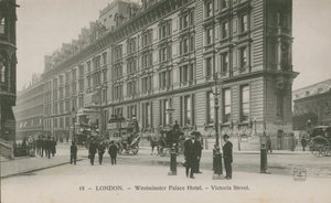 Westminster Palace Hotel, Victoria Street, London av English Photographer