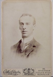 Portrett av Arthur Rackham (1867-1939) (sepia-bilde)