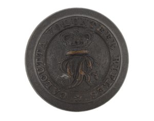 Button, Calcutta Volunteer Rifles, før 1901 av English School