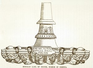 Etruskische Bronzelampe im Museum von Cortona (Gravur) (s/w Foto) von English School