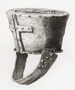 Hjelm, fra Castle Pomeroy, England, fra ca. 1100-tallet, fra The British Army: Its Origins, Progress and Equipment, utgitt 1868. av English School