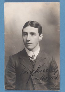 Jim Hogan, 1907 av English School