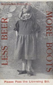 Mindre øl, flere støvler (s/h-bilde) av English School