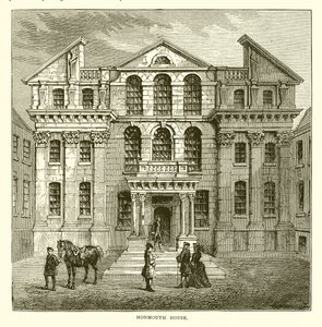 Monmouth House av English School