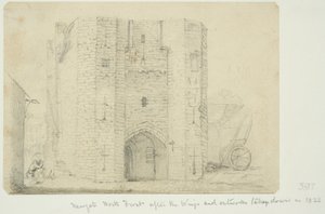 Newgate, nordfronten av English School