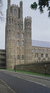Octagon Tower, fra sør, bygget 1322 av English School